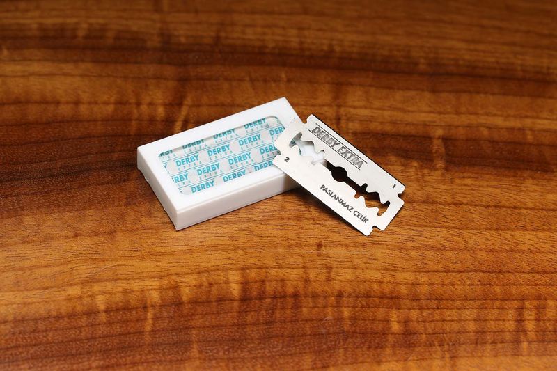 Stonfo Razor Blades by Hareline Dubbin, Inc for precise fly tying blade replacement at Freestone Fly Shop